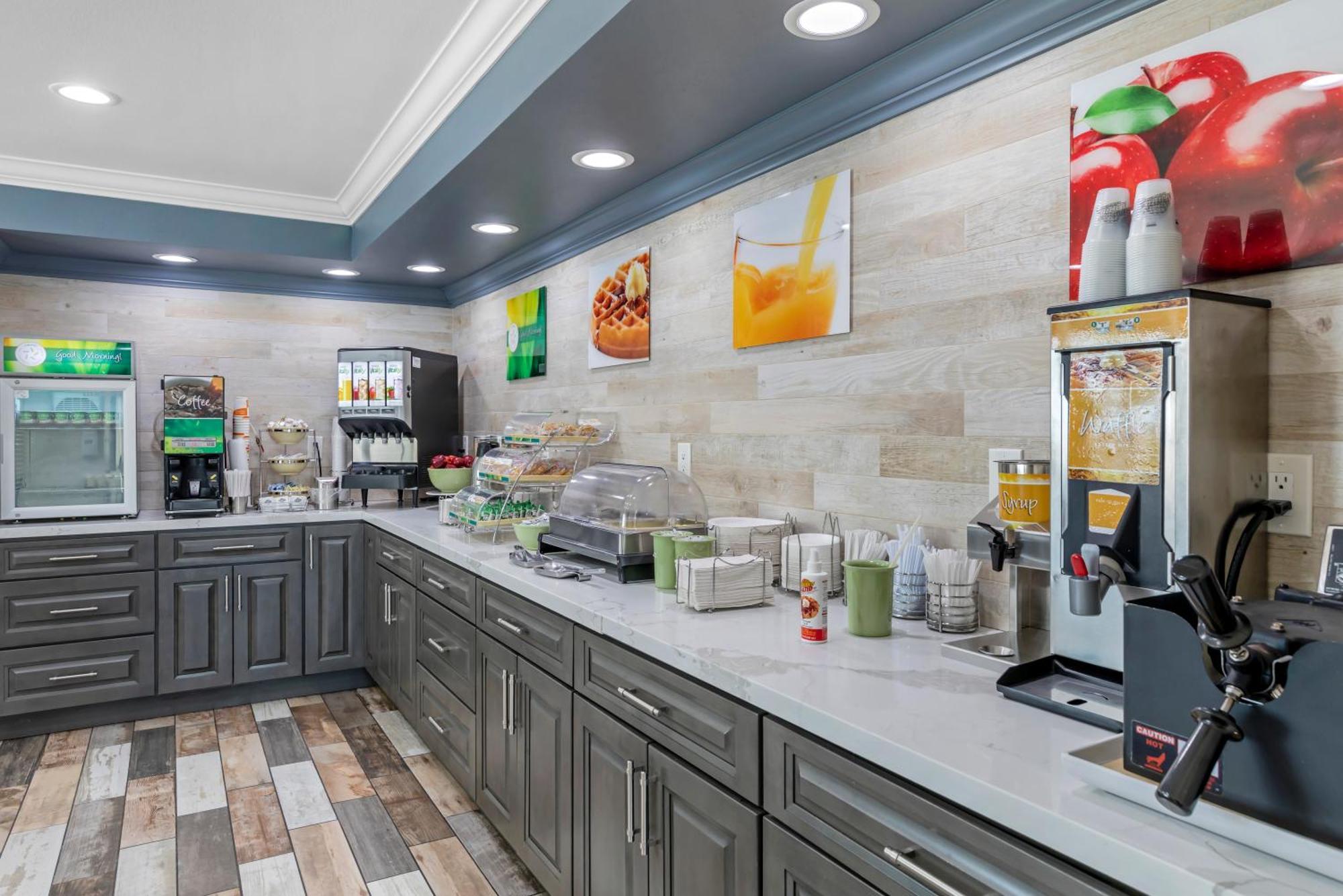 Quality Inn Kettleman City Near Hwy 41 Экстерьер фото